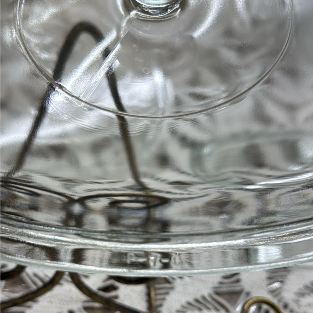 Pyrex P7C Replacement Lid for 1, 1.5 & 1.75qt Casseroles - Picture 2 of 3